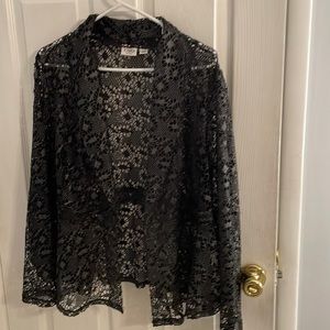 Beautiful black lace jacket by Cato Woman. Size 18/20W.